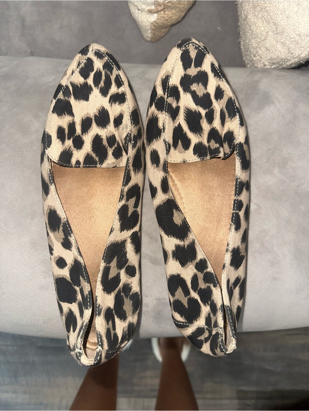 Old Navy Leopard Print Pointed Toe Slip-On Flats - Beige & Black